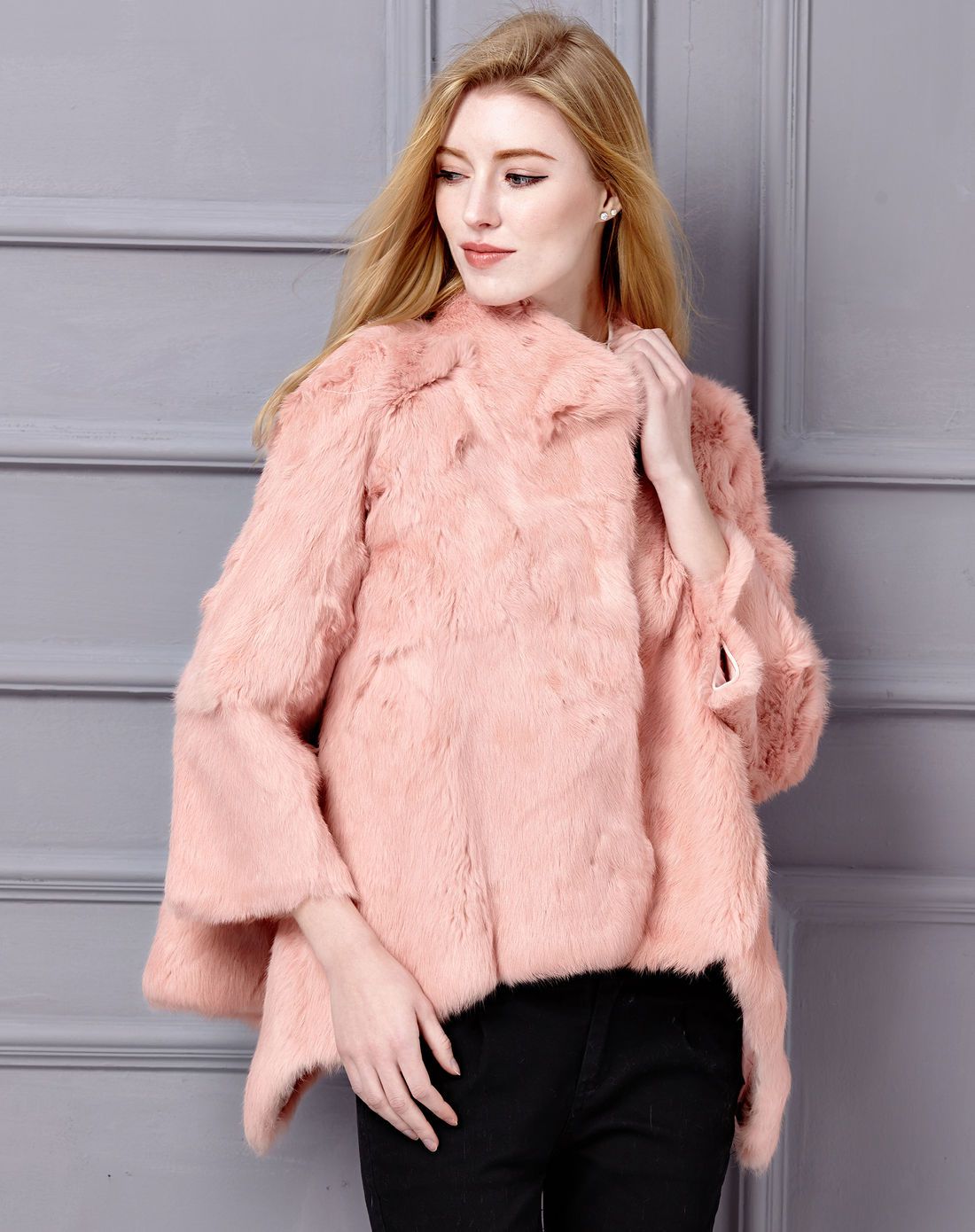 女款粉色兔毛外套