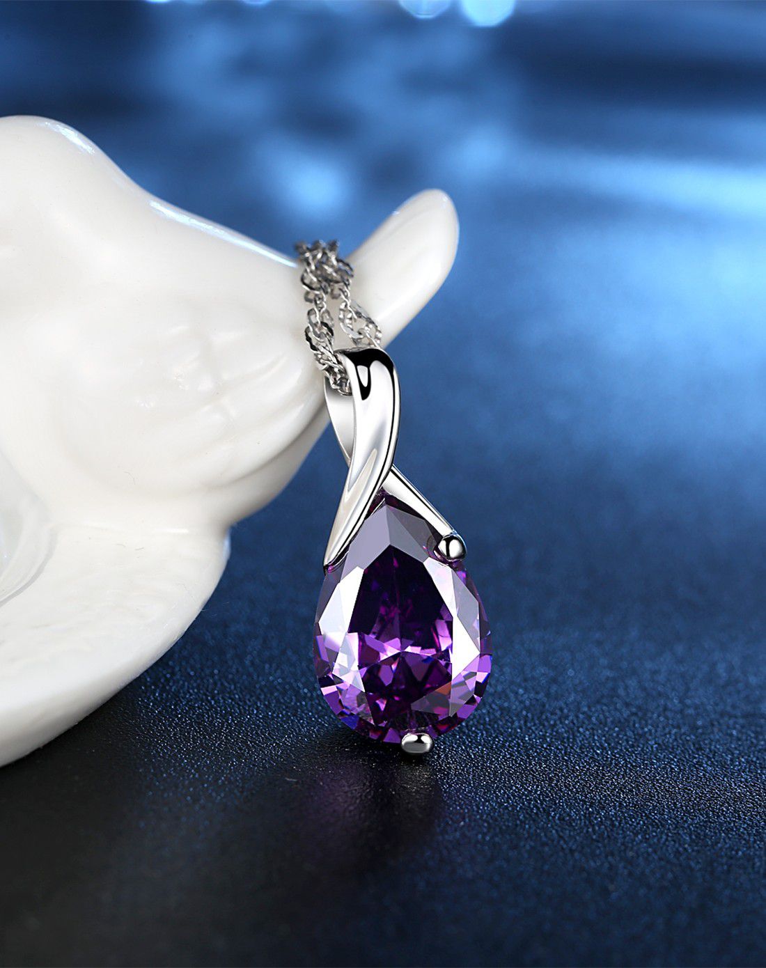 芭莎925银紫色星空时尚吊坠(配银链)