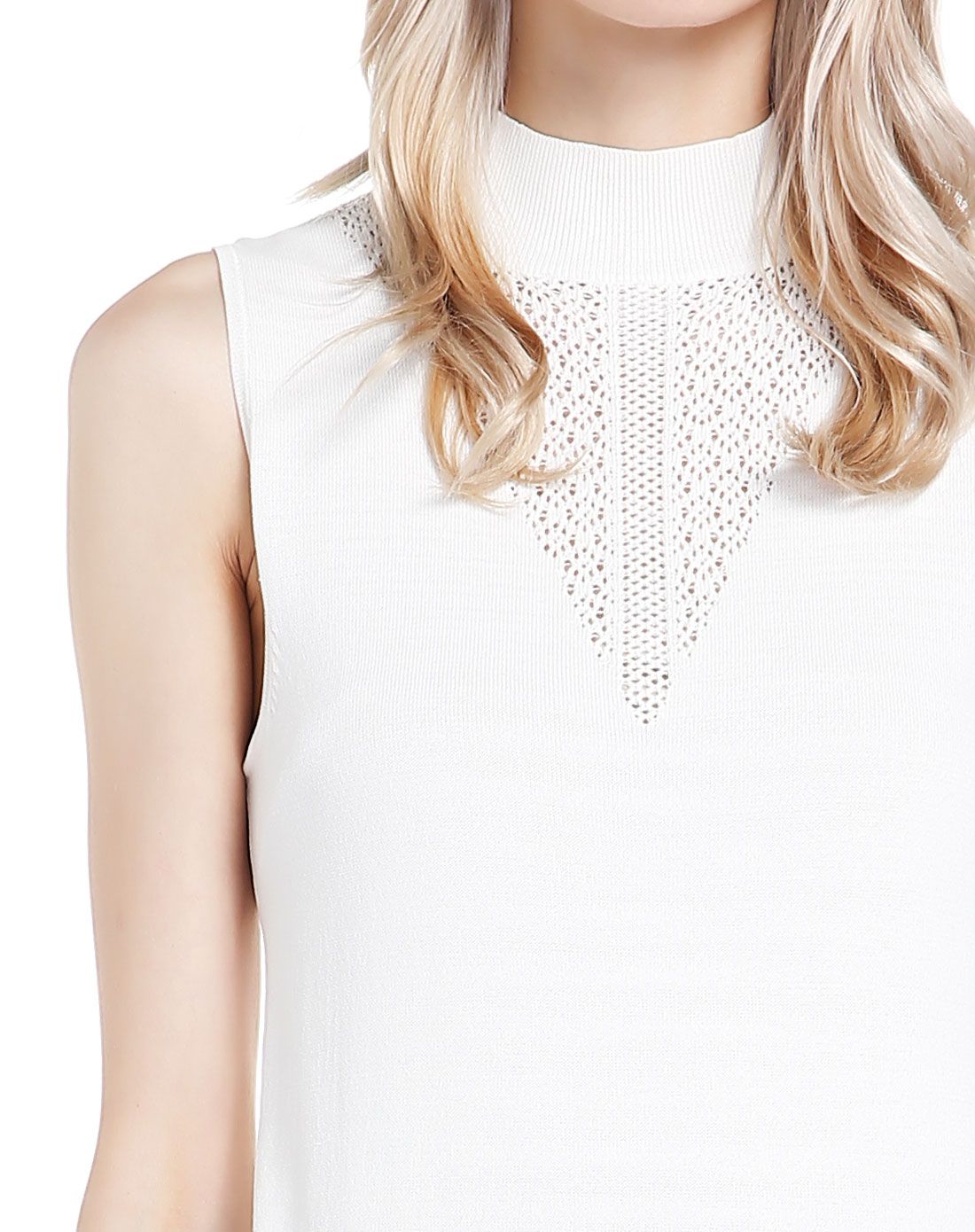 女款白色气质大方镂空针织背心