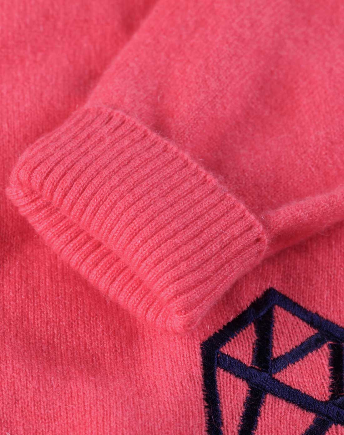 女款圆领桃红色长袖纯羊绒衫