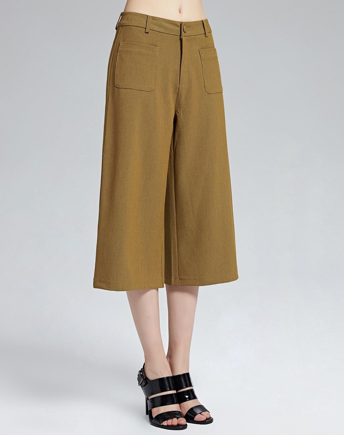 黄绿色优雅时尚大筒裤