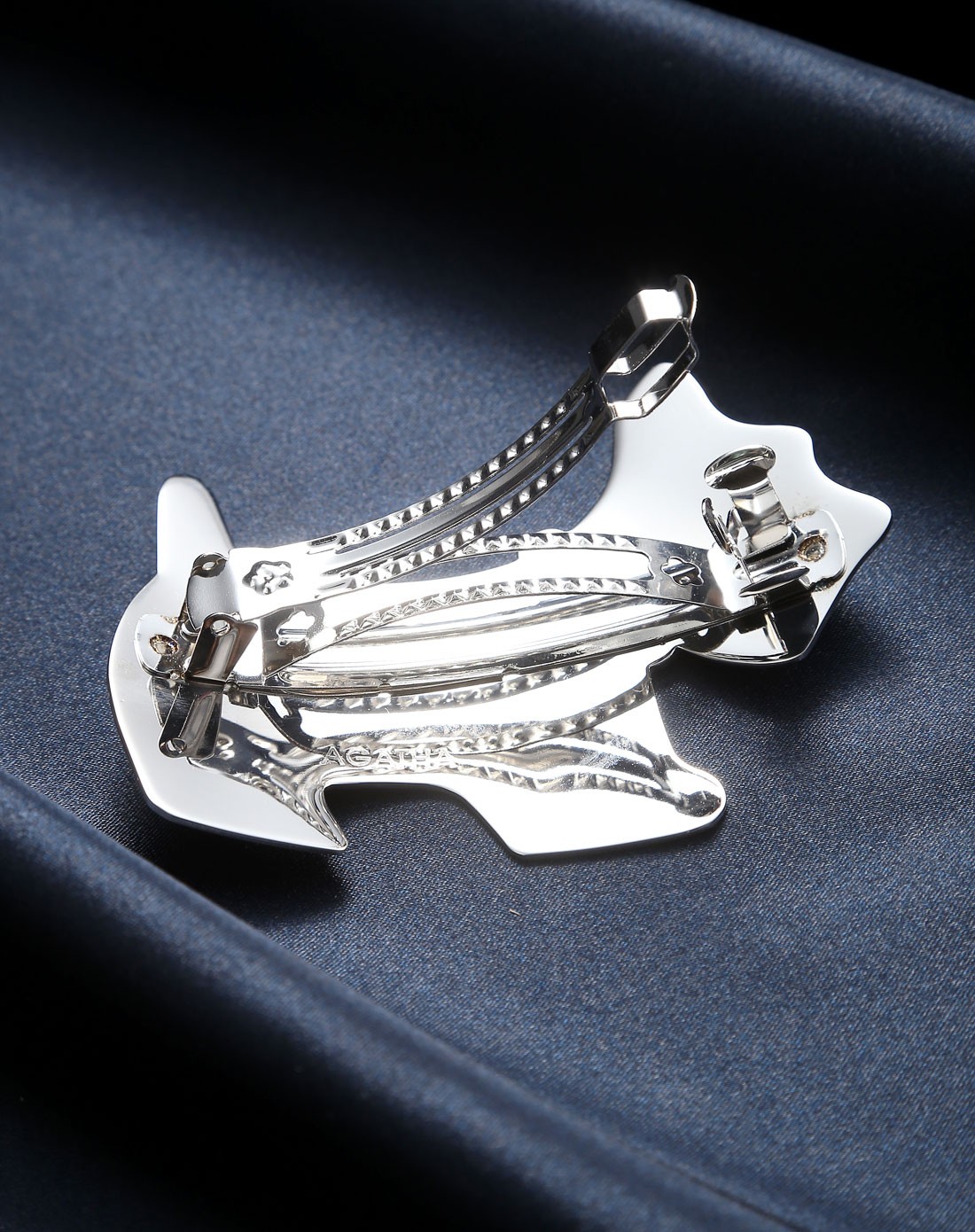 agatha 银色苏格兰狗造型发夹