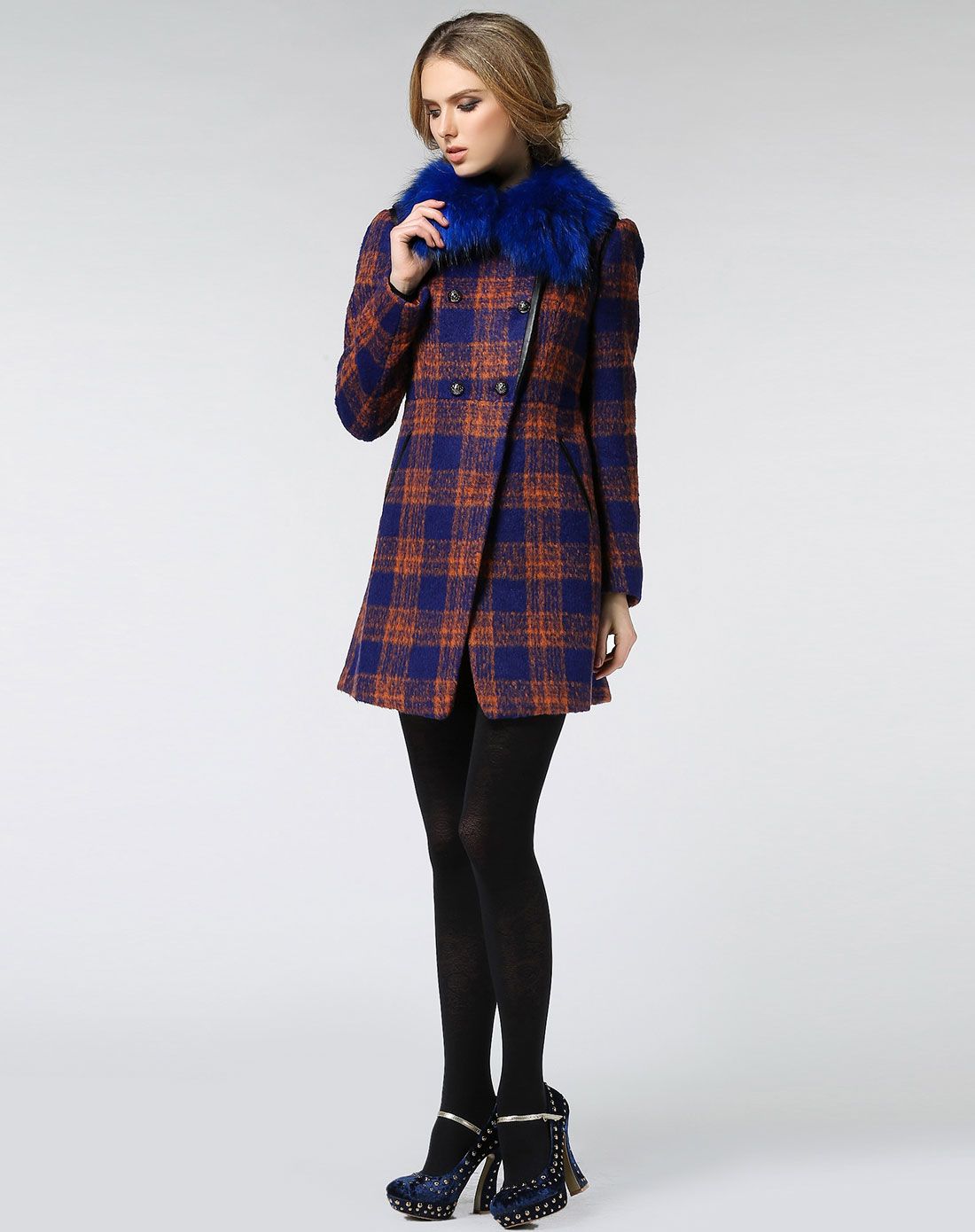 杂紫格复古大格子带毛领大衣