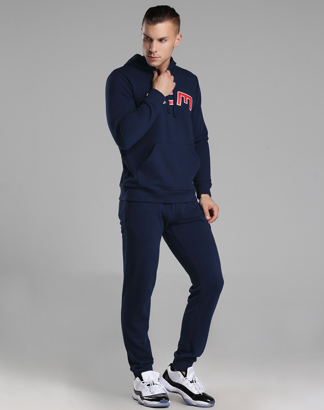 经典时尚 男士休闲衫 运动系列