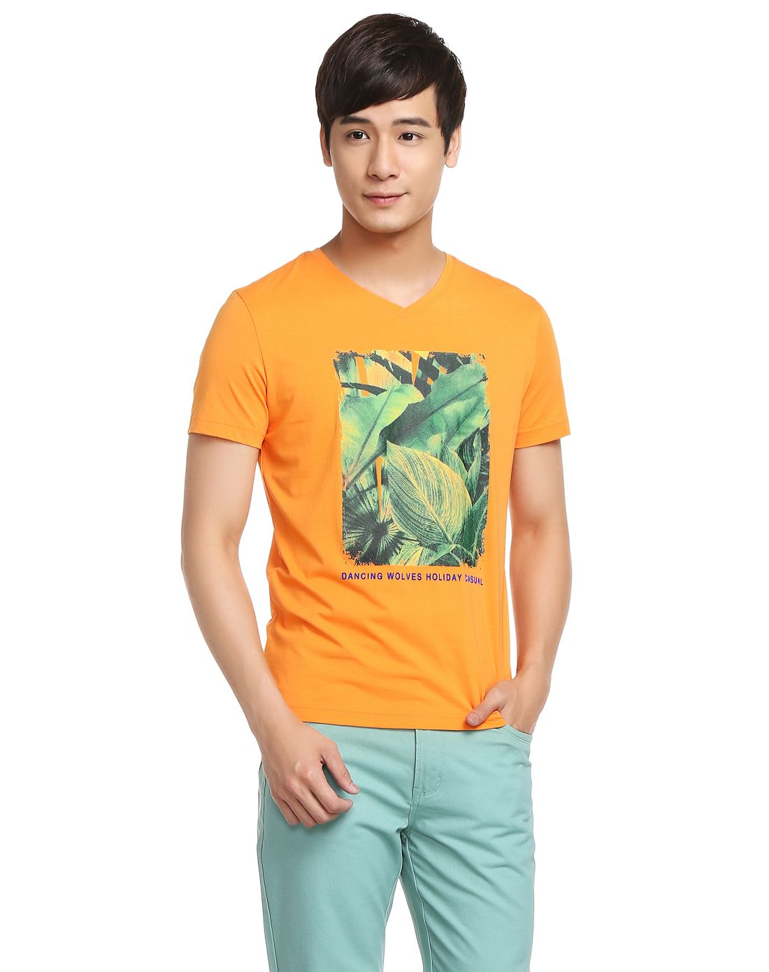 浅橙色活力夏日短袖t恤