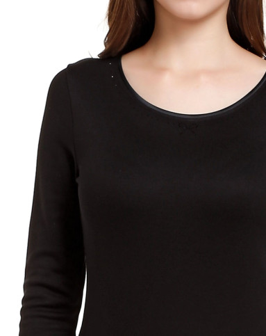 纯黑色暖丝绒圆领烫钻女套