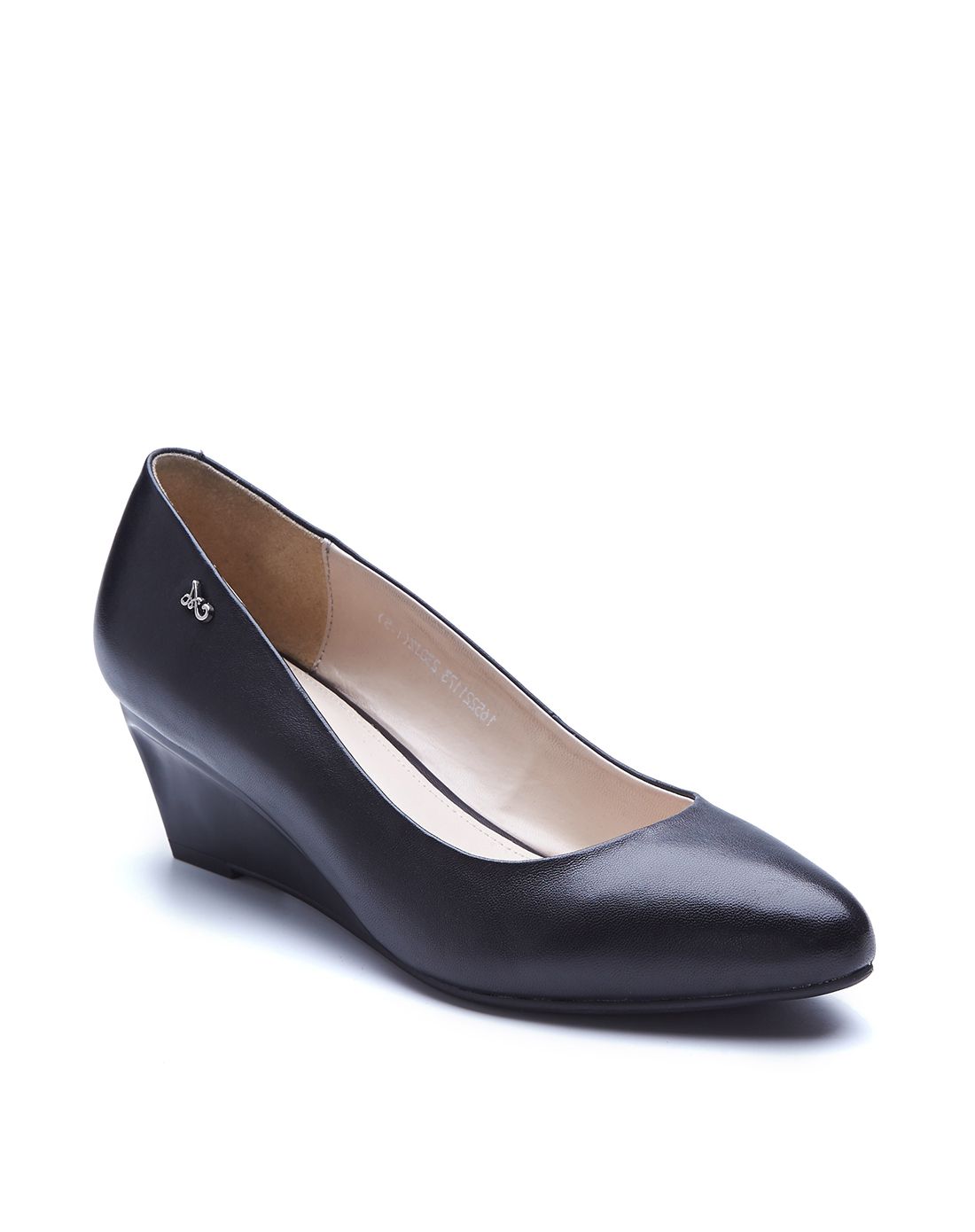 奥康女款2016新款黑色羊皮尖头单鞋