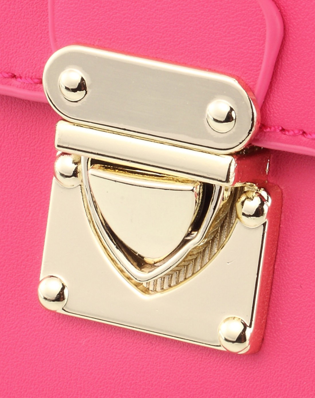 玫红色超薄轻便休闲马蹄扣包