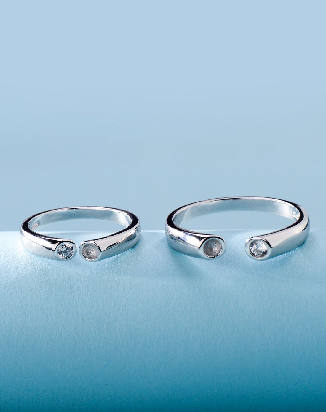 百年宝诚 对心银情侣对戒 简单精致