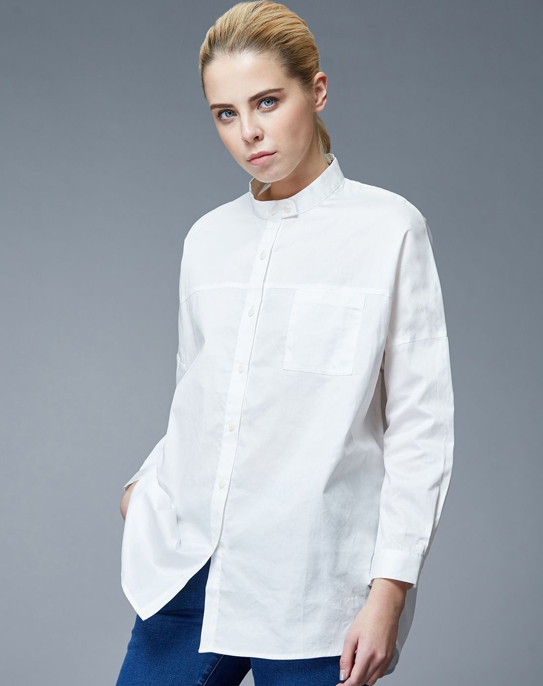 本白宽松小立领衬衫