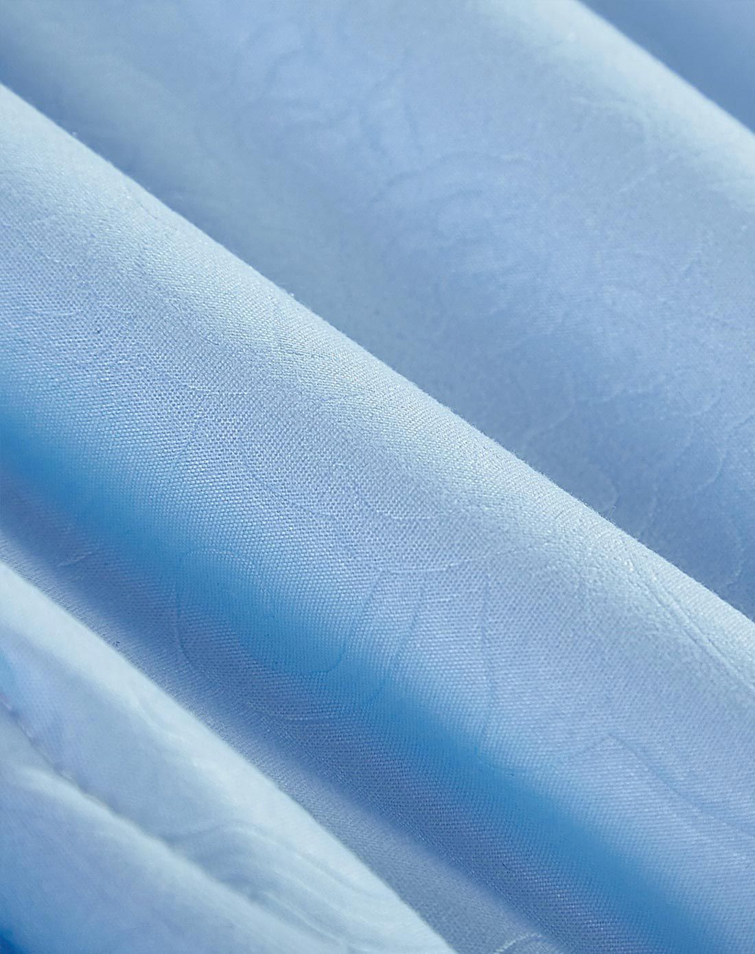 180*220紫罗兰家纺浮雕纯色抗菌绣花夏被蓝色