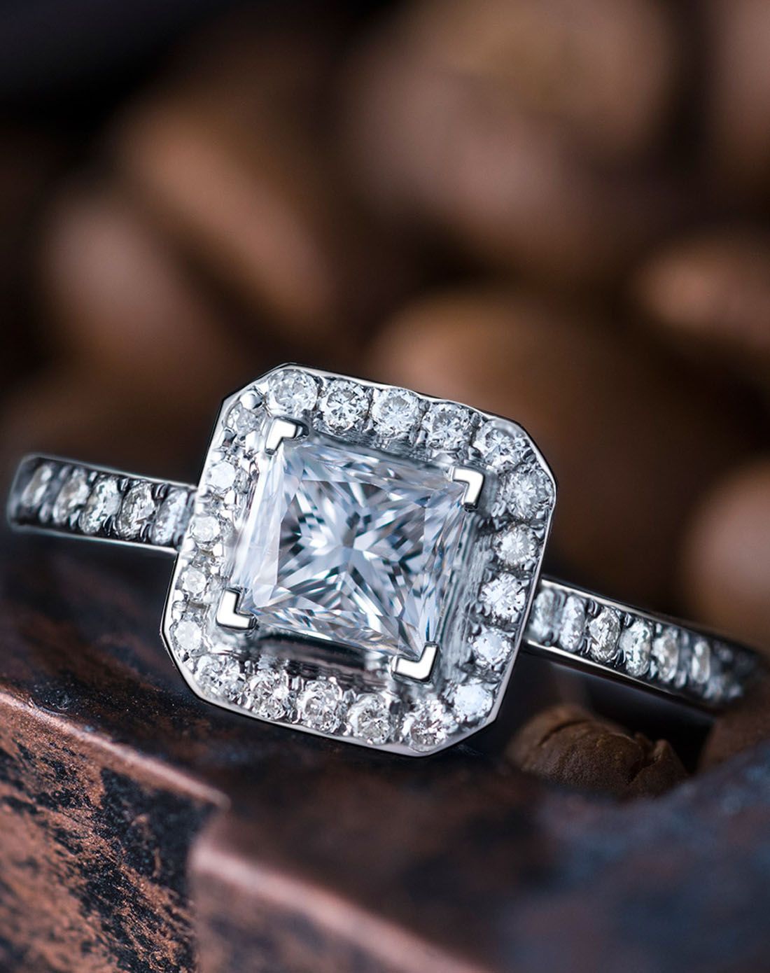 白18k金0.73克拉fg色钻石女戒指