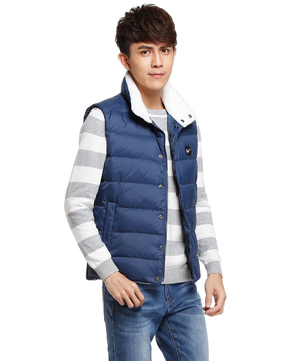 深蓝色时尚舒适大方羽绒马甲