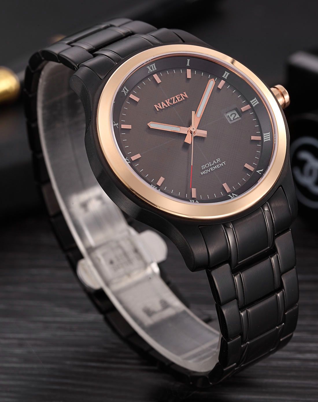 名古城nakzen手表专场 名古城 进口机芯蓝宝石夜光休闲男士钢带光能表