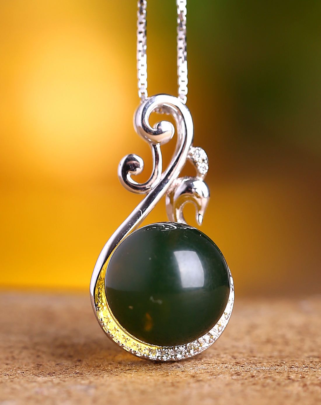 富贵一生蓝珀吊坠附证书