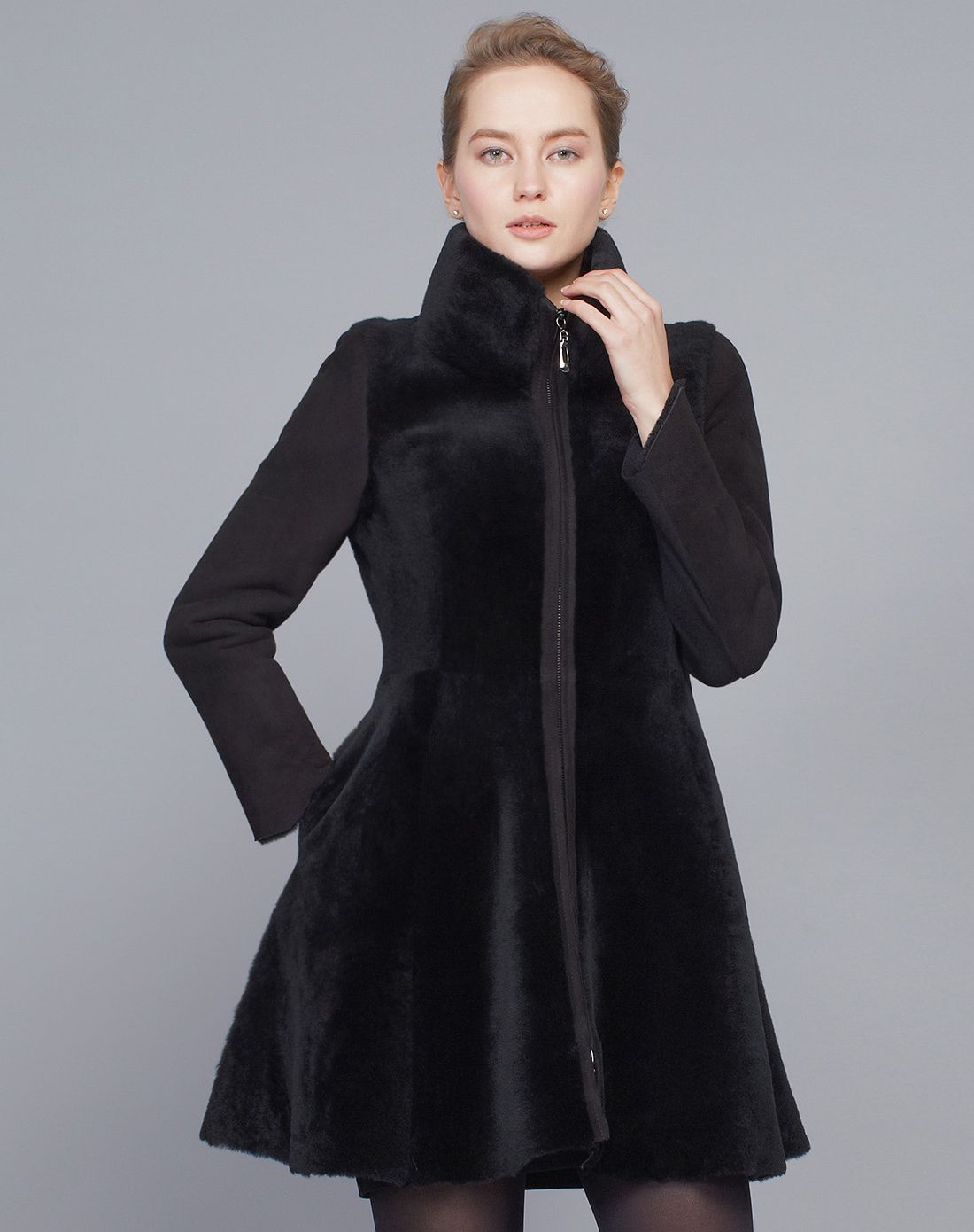黑色羔羊毛皮拼接羊皮女士皮毛一体外套