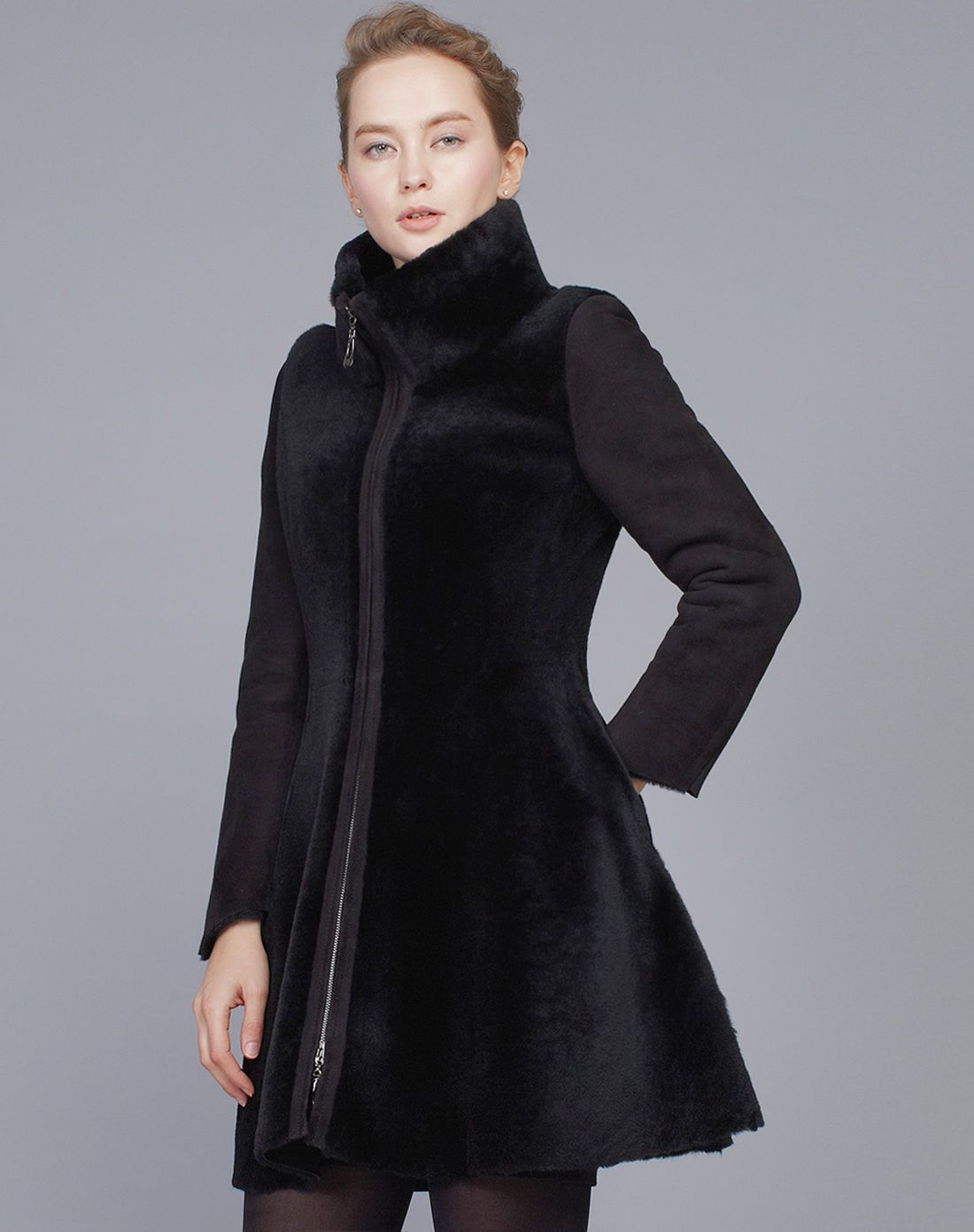 黑色羔羊毛皮拼接羊皮女士皮毛一体外套