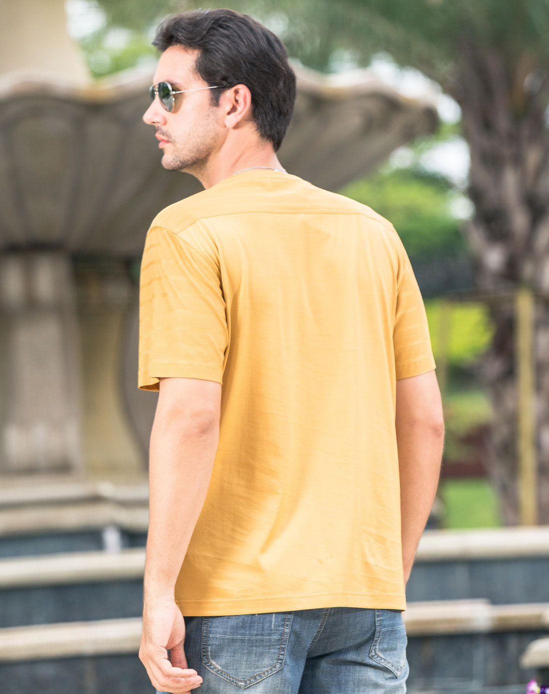 丝光棉面料 男款土黄领素色短t