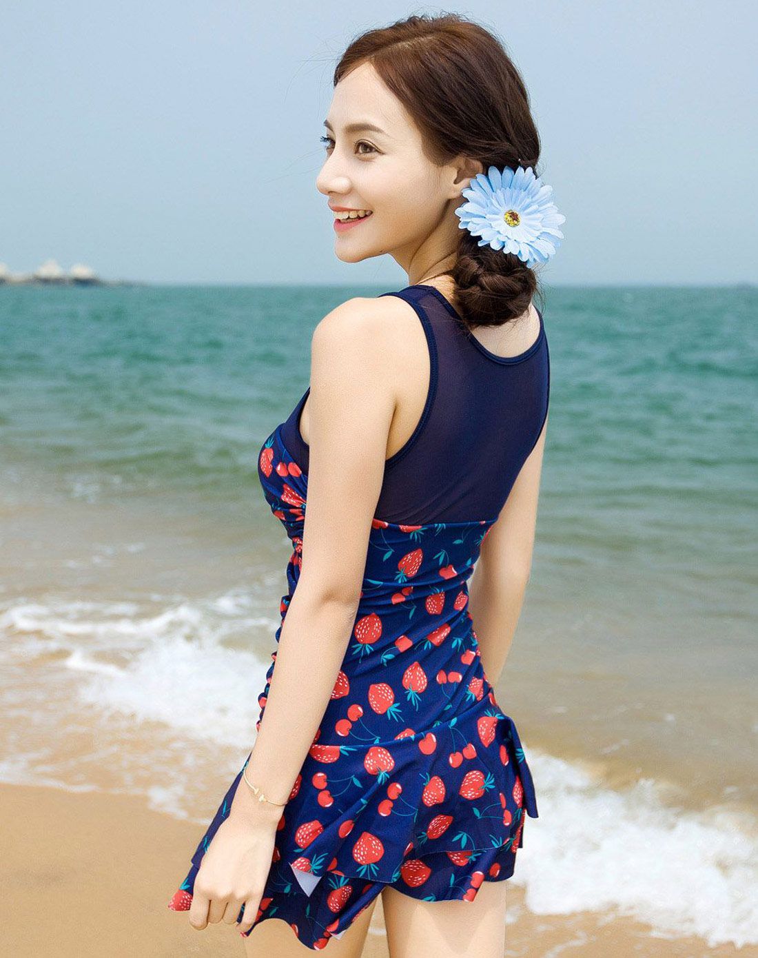 北极绒泳装专场清凉舒适 女士藏蓝裙式连体平角泳衣 钢托聚拢bt156002