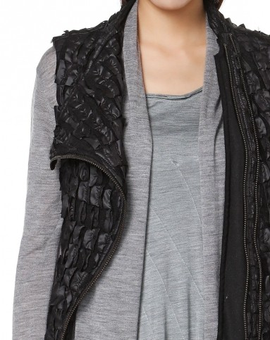 朋克风设计款黑马甲