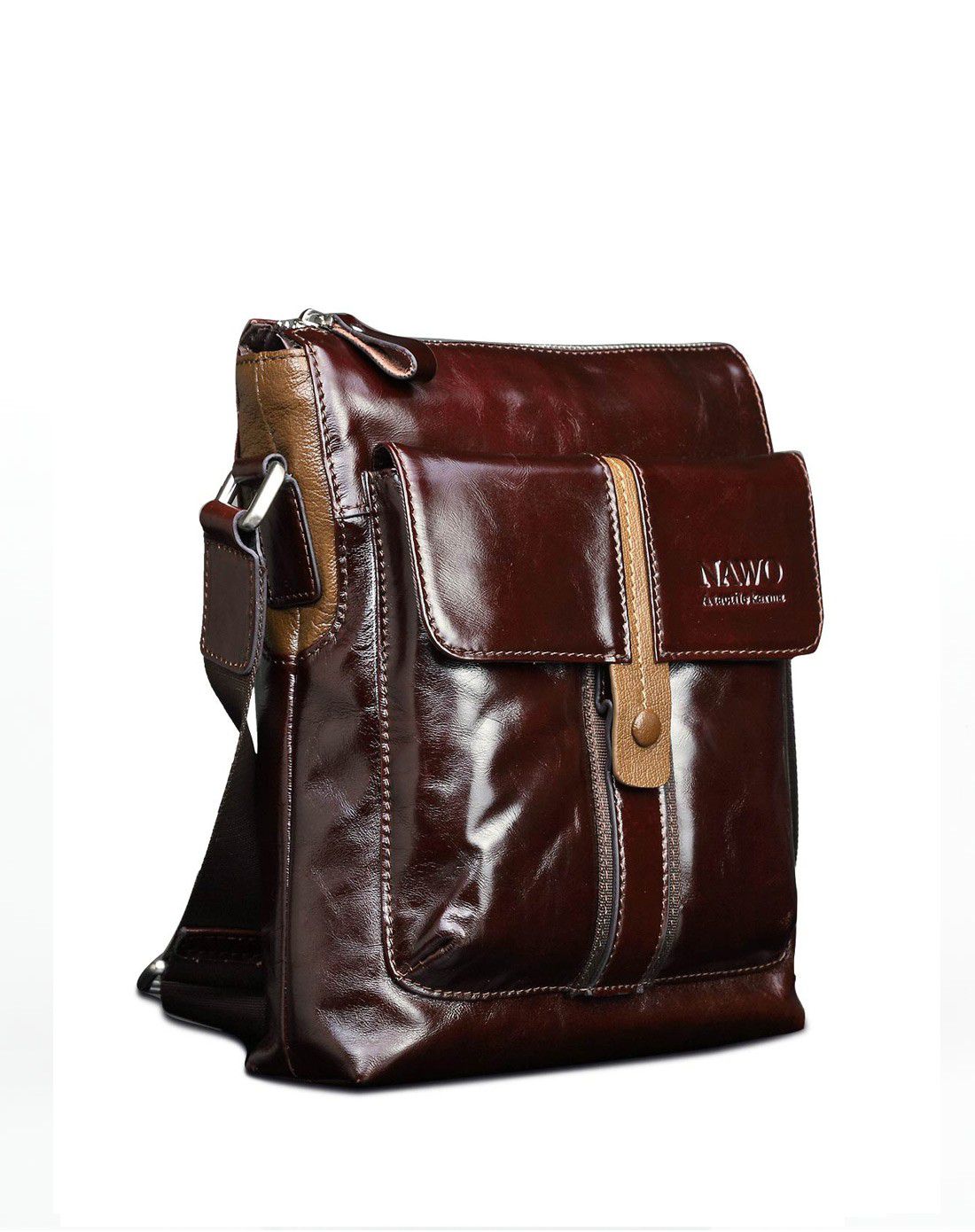 男土深咖啡色质感油蜡竖款单肩包