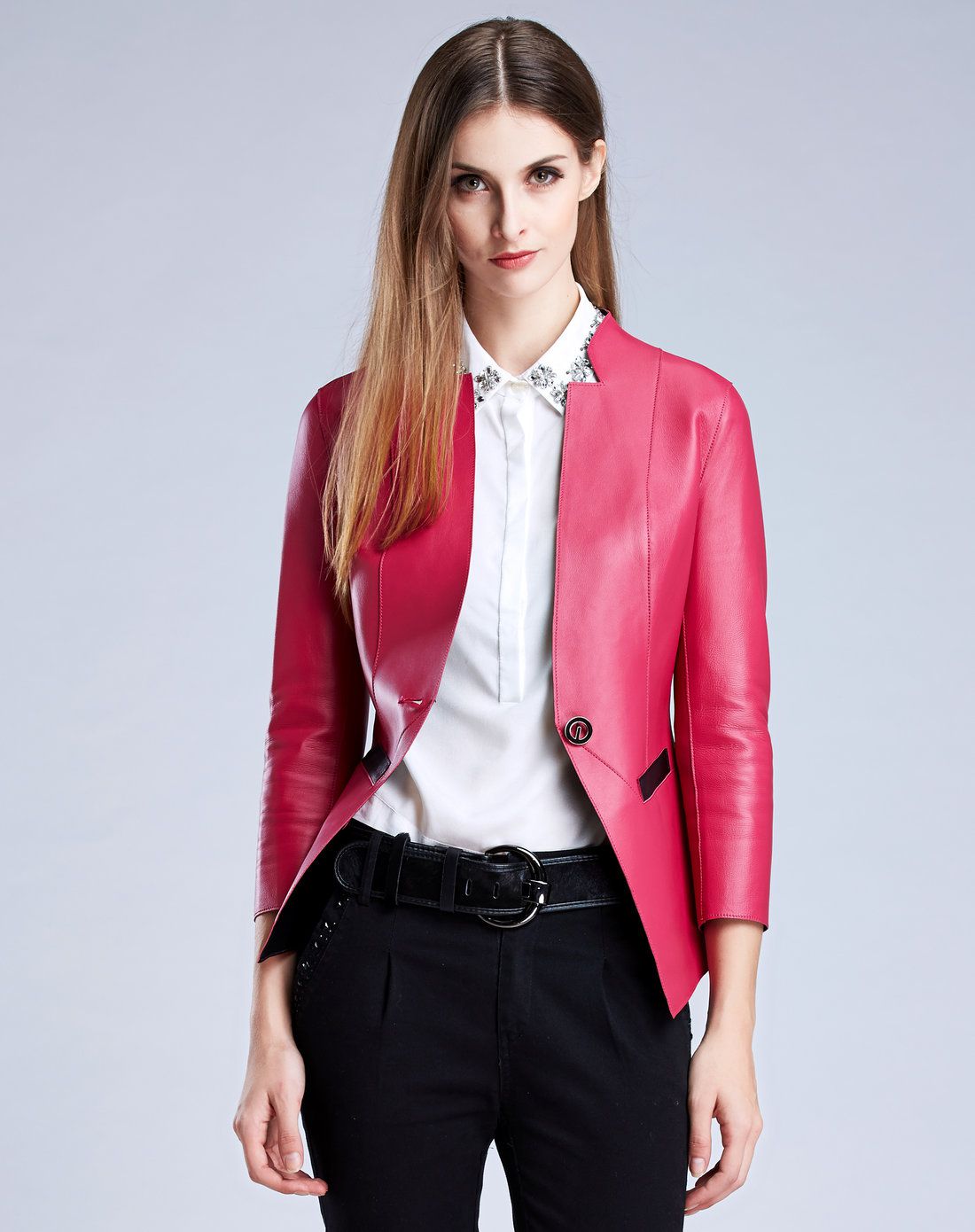 女款玫红色单扣绵羊皮皮衣