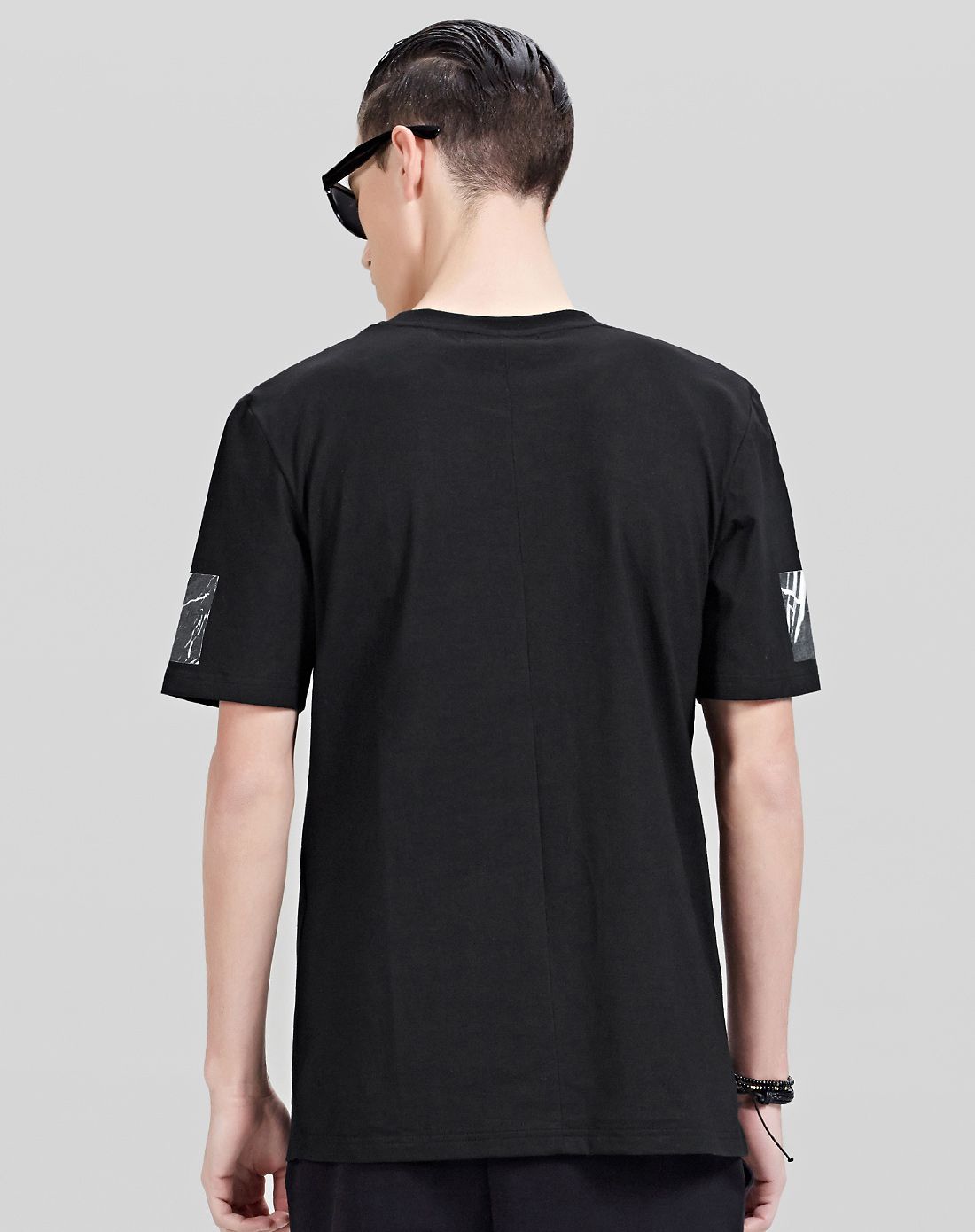 黑色大理石纹理印花t恤