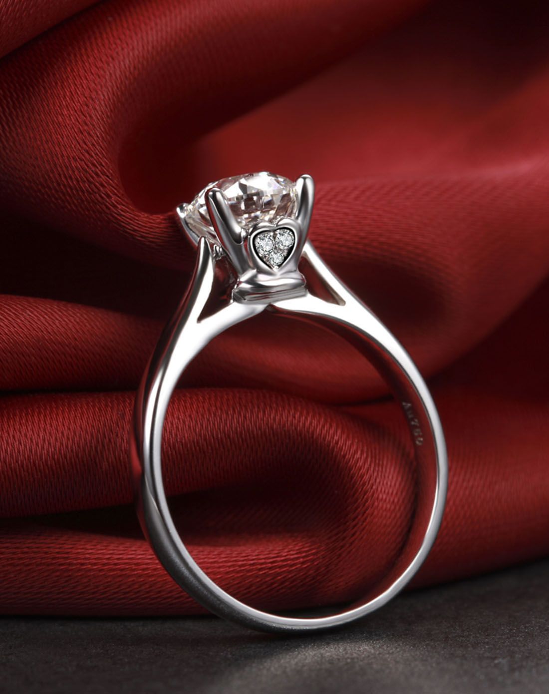 佐卡伊zocai珠宝专场白18k金钻石女戒w03020-201_唯品会