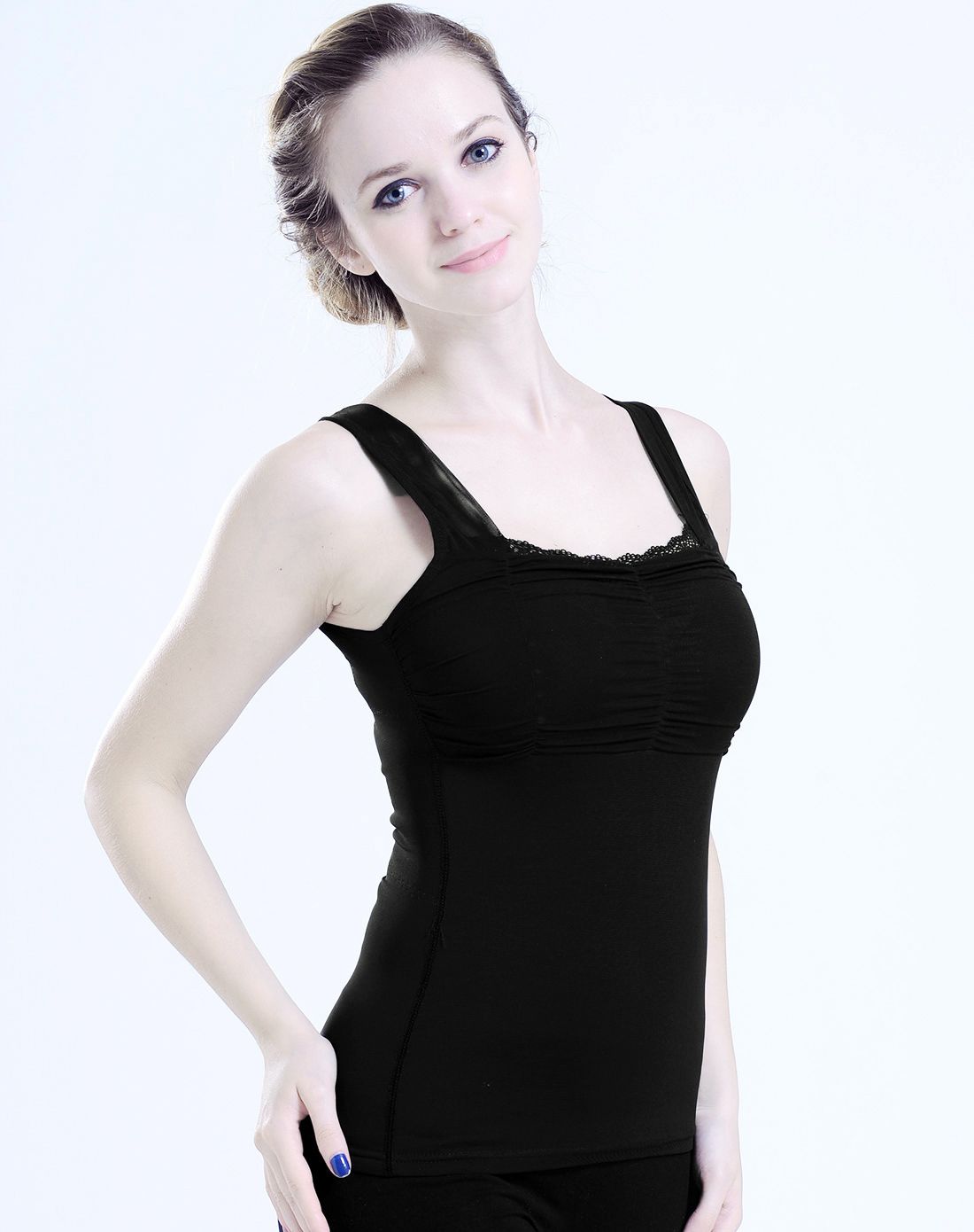 女款黑色前胸花边抽皱加绒保暖背心