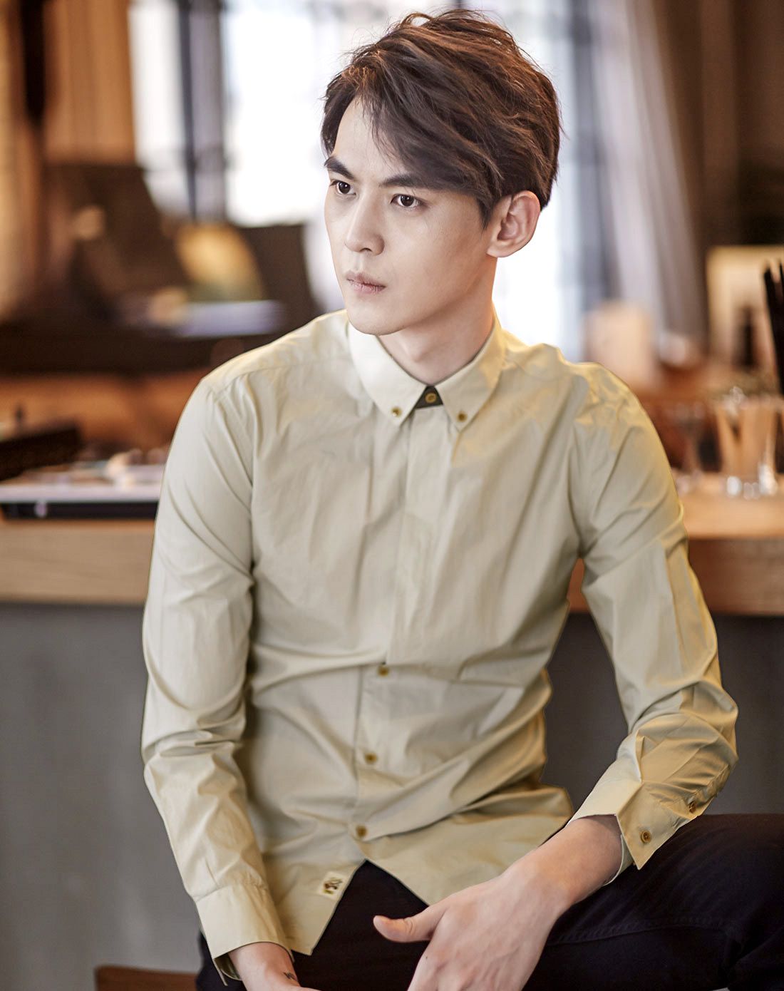 布衣传说男装 - 五折专区纯棉扣尖领日常简约百搭休闲长袖男士衬衫cc