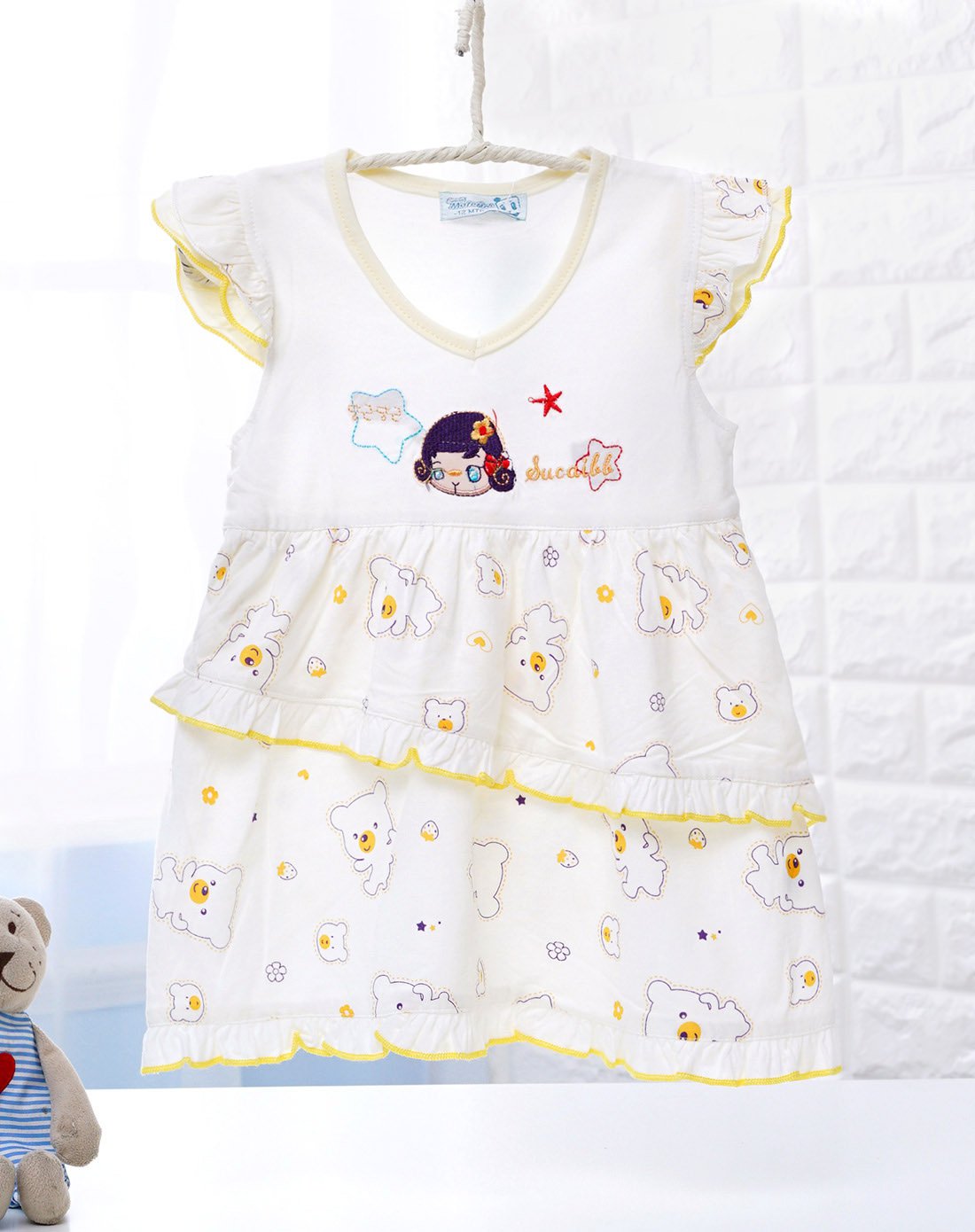 开心熊桃领连衣裙