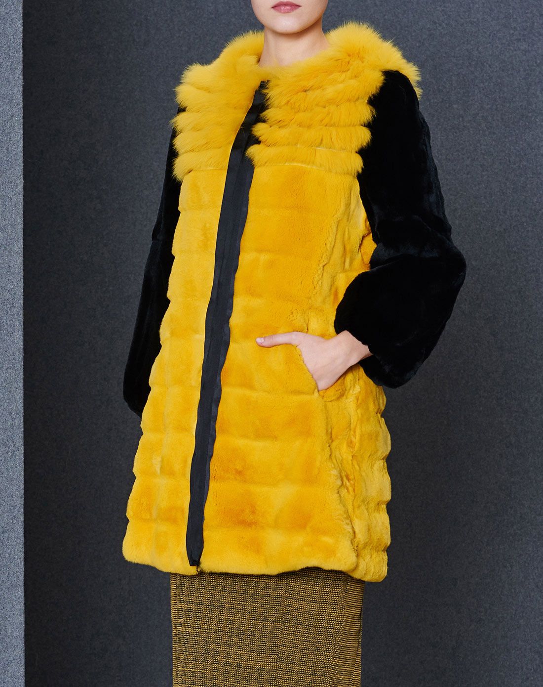 金黄色兔毛 狐狸毛 皮草外套