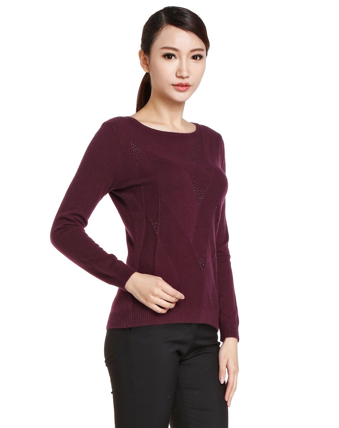 女款暗紫红色舒适个性长袖山羊绒衫