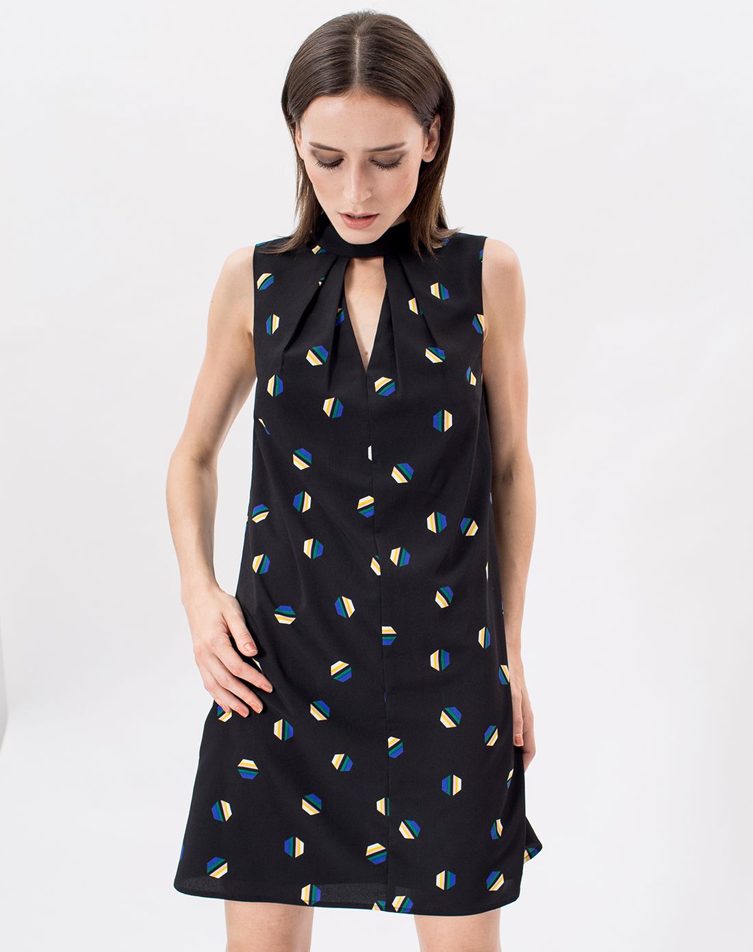 欧美风日常休闲时尚v领连衣裙