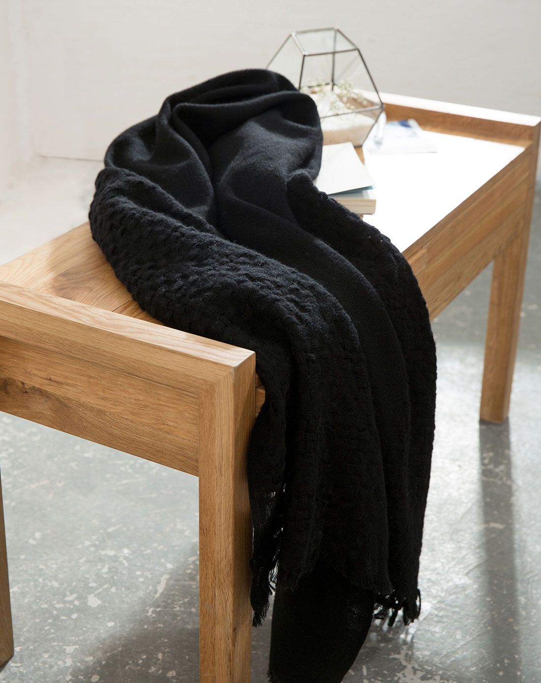 黑色茵曼文艺编织女士羊毛围巾