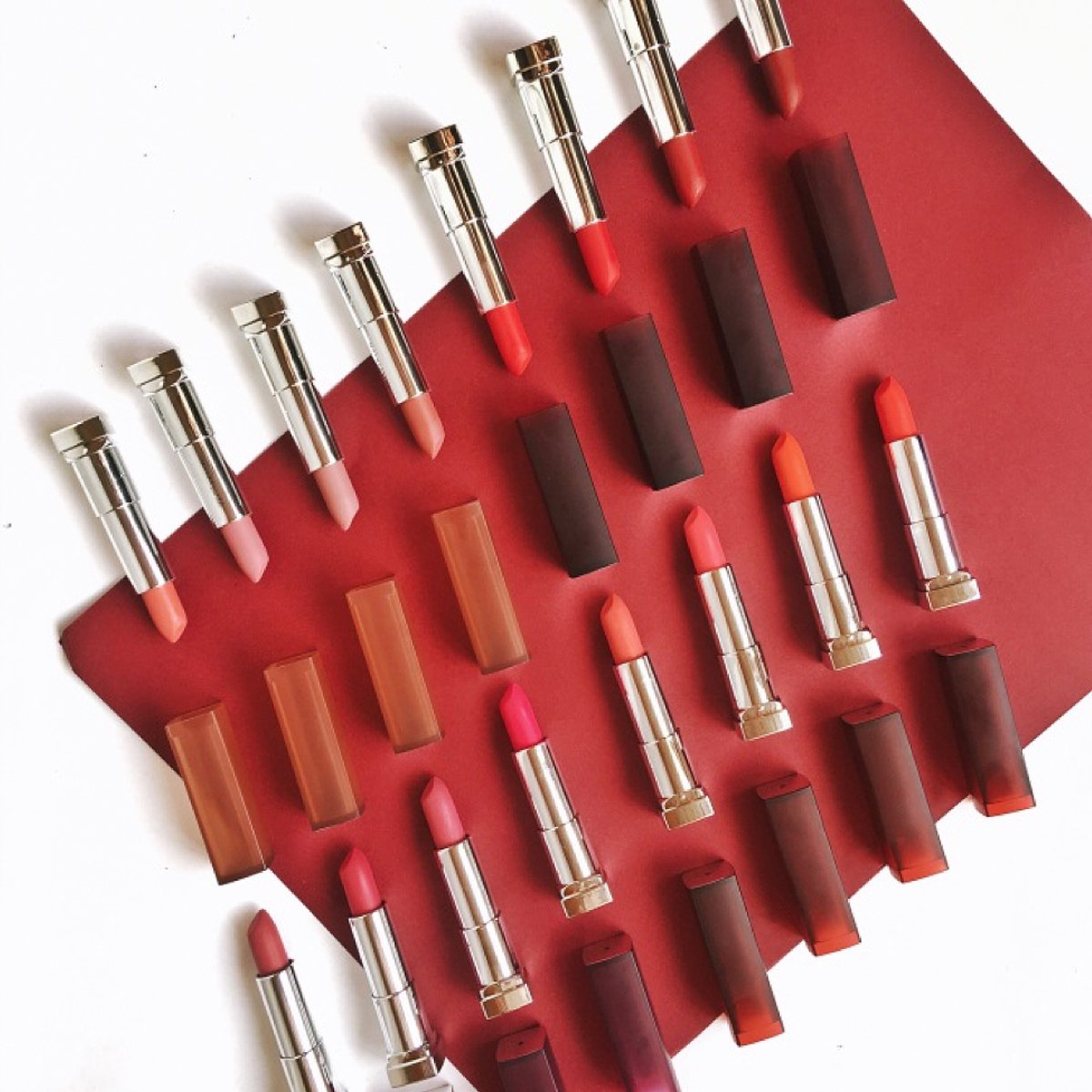 美宝莲绝色持久唇膏绒情哑光系列mnu13 巧克力色 3.9g