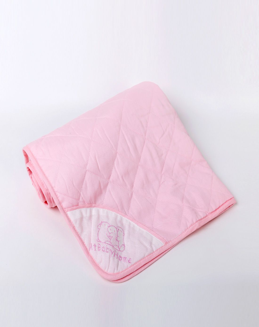 粉色三层夹棉宝宝四季隔尿垫
