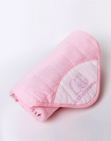 粉色三层夹棉宝宝四季隔尿垫