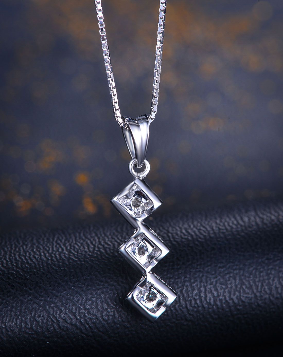 佐卡伊 钯金pd950共15分钻石吊坠