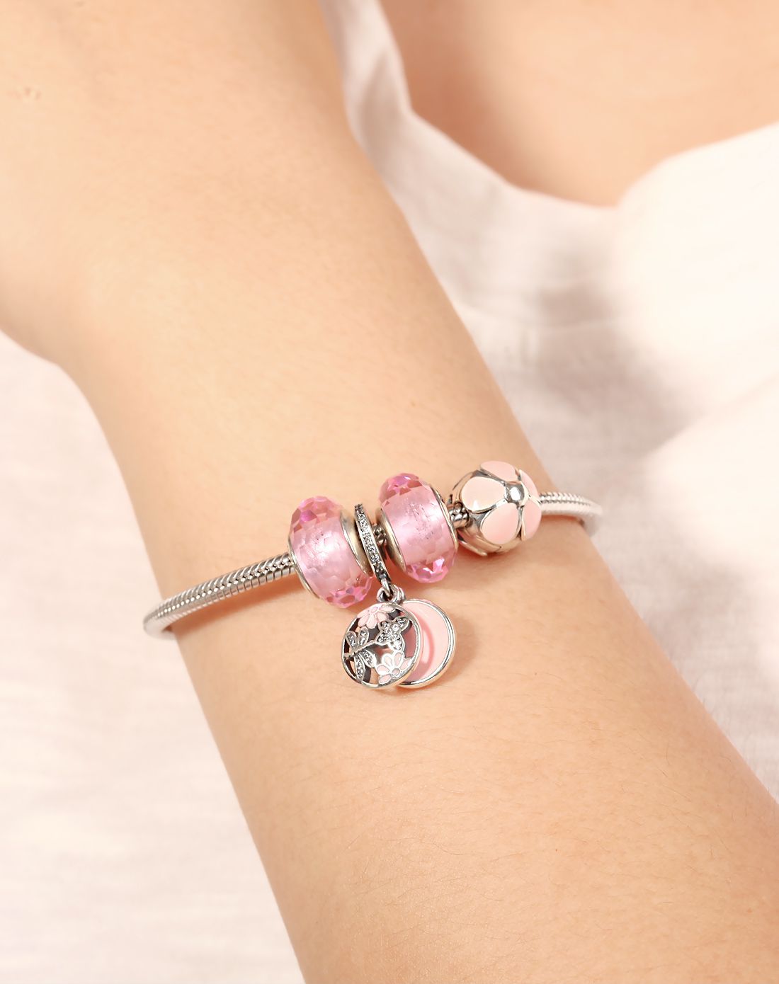 兆亮珠宝 粉色初恋 银925合成立方氧化锆手链