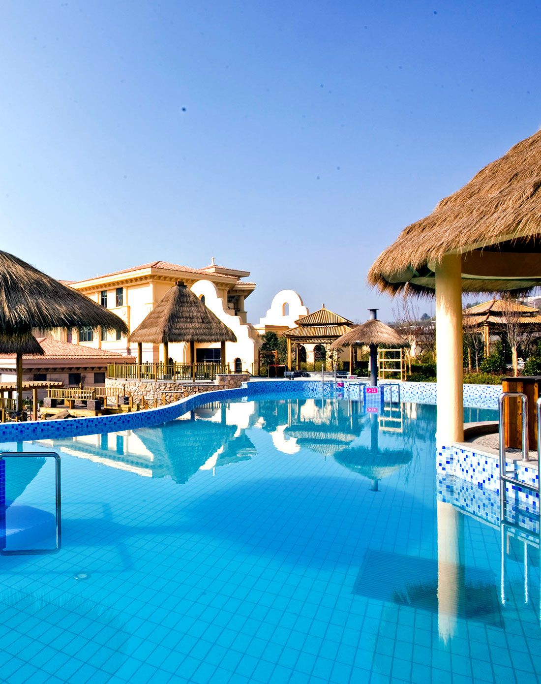 【武义清水湾沁温泉度假村2天1晚】莱茵小镇别墅行政标房1晚 双人早餐