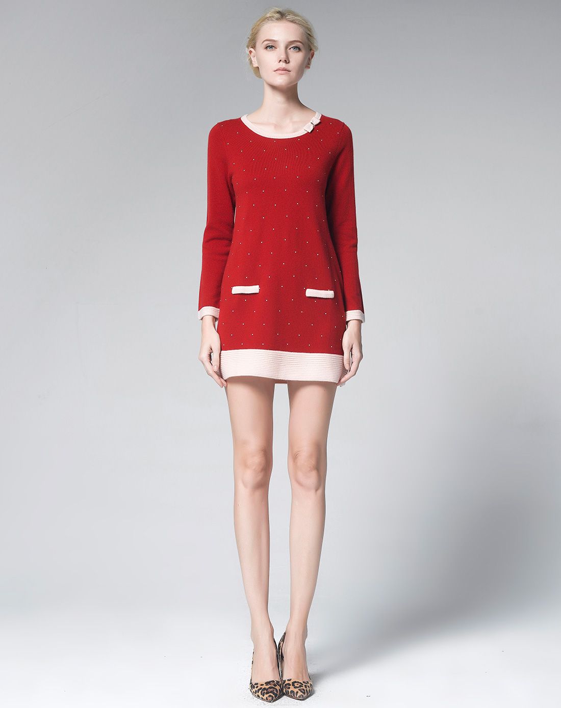 女士红色香奈儿风山羊绒裙