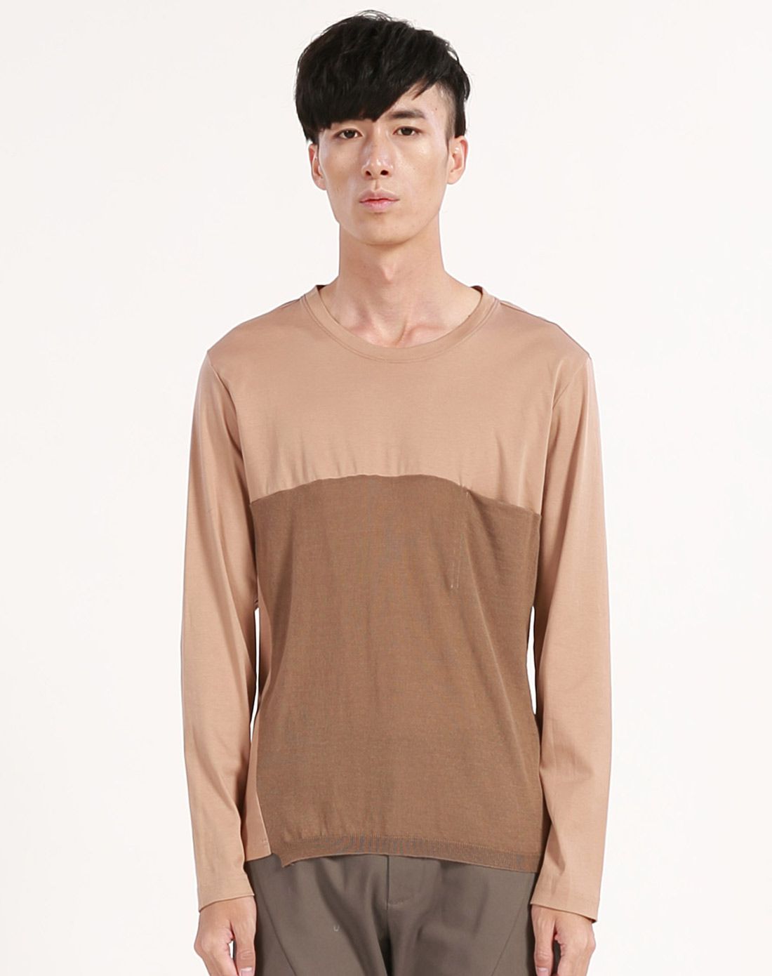 驼色拼接舒适长袖t恤