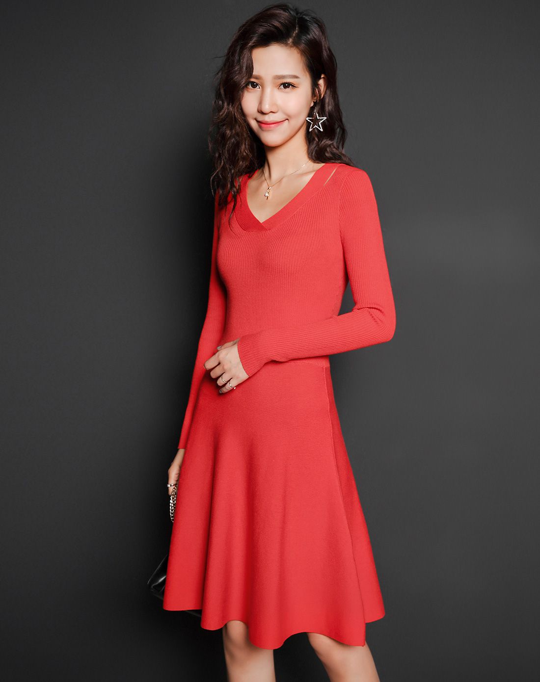 橙红色 性感镂空v领连衣裙