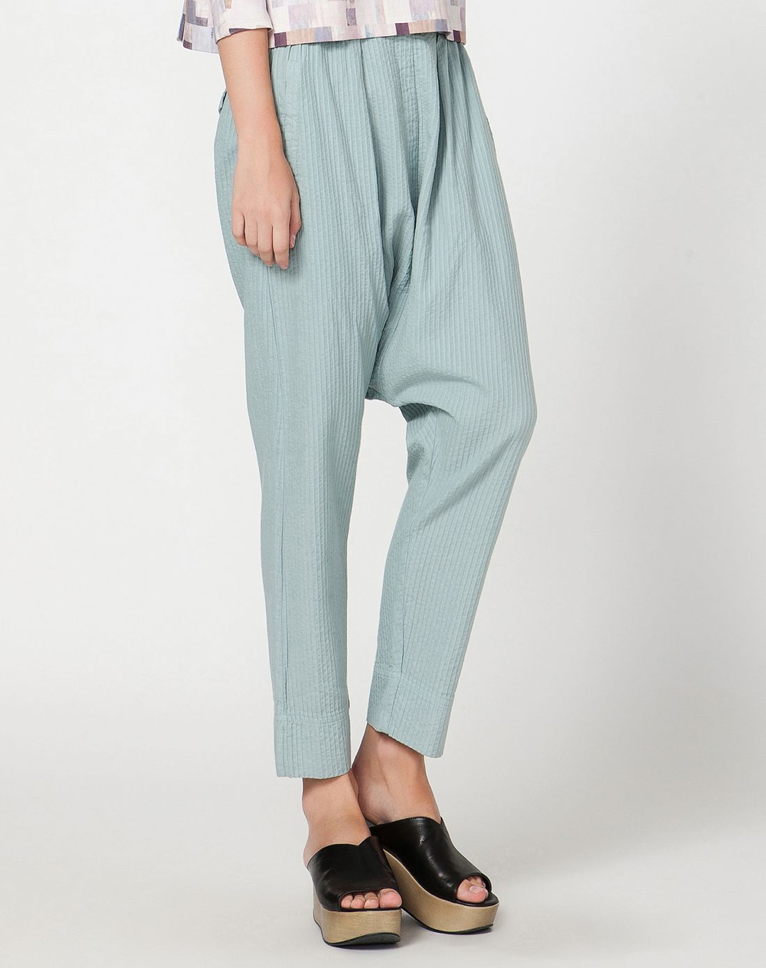 灰青纯棉素净休闲吊裆裤