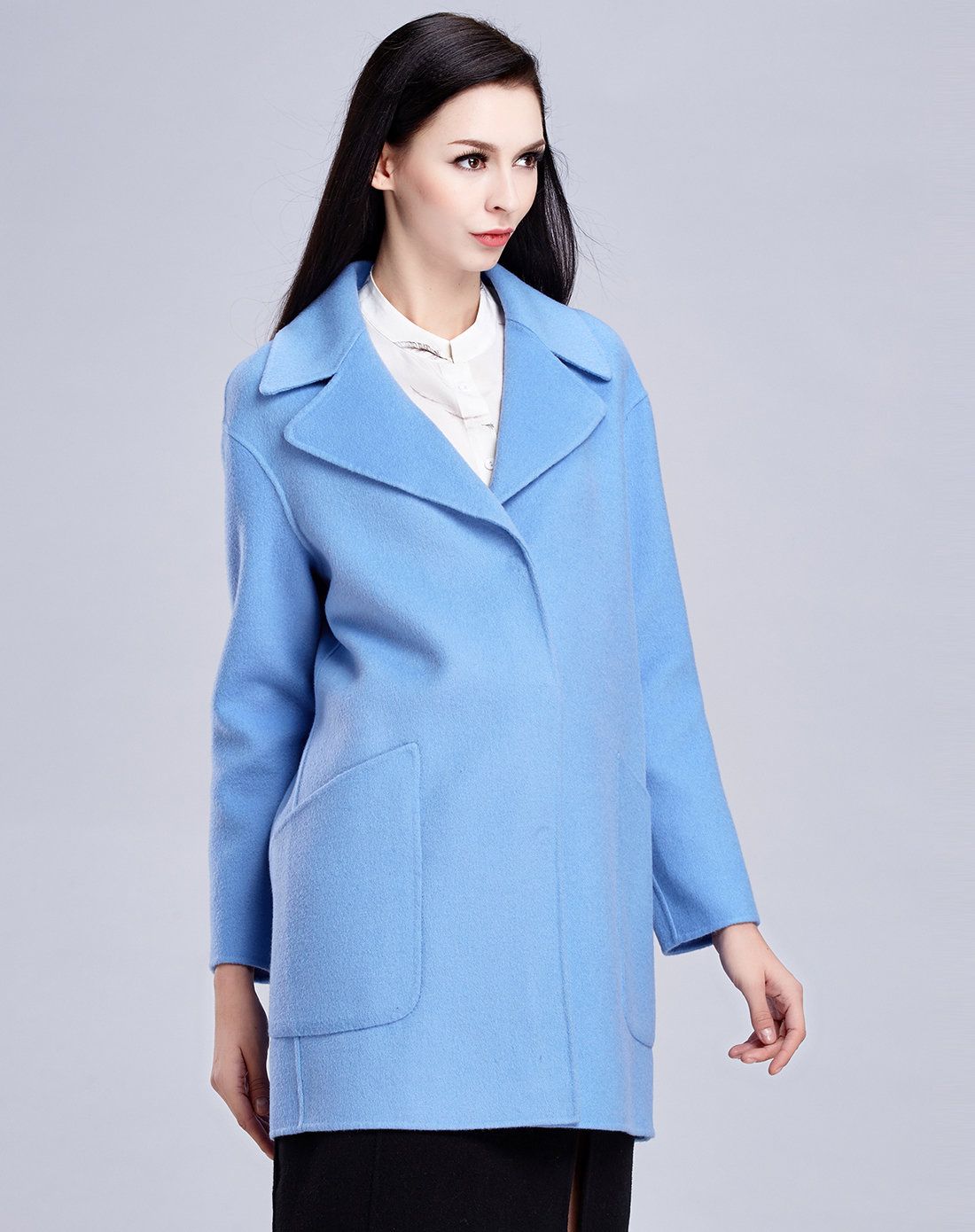 女款淡蓝色西装领双面呢大衣