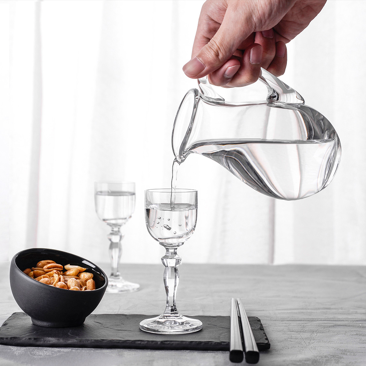 进口白酒杯茅台杯小号一口杯水晶玻璃酒具爸爸喝酒小酒杯家用2只