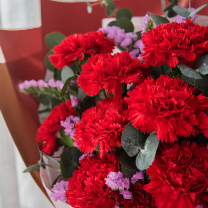 首页 >花礼>康乃馨鲜花束长辈父母感恩老婆纪念生日