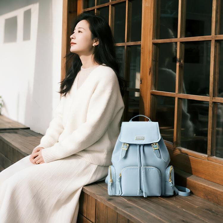 新秀丽 女士时尚高级感双肩包轻奢包包夏季优雅轻便背包 TQ4