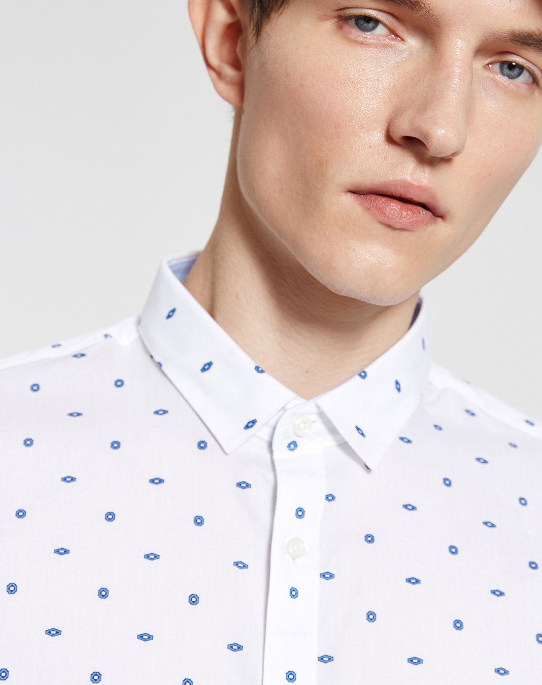 mecity男装春秋几何图形印花纯棉修身休闲长袖白衬衫男